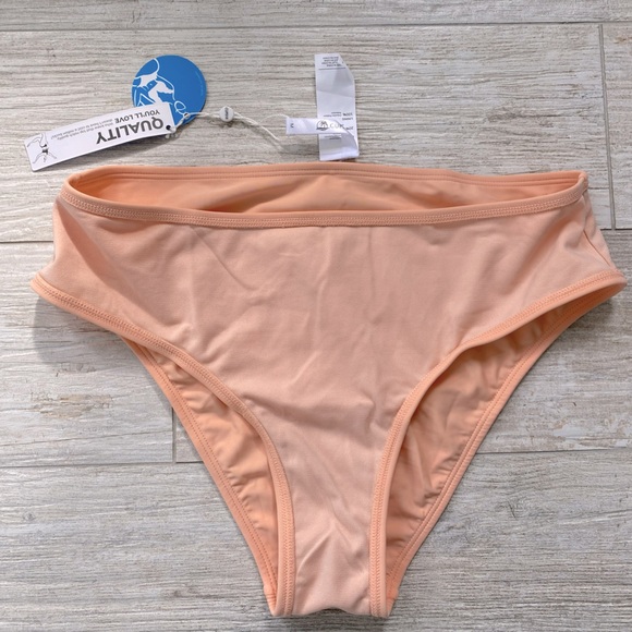 NWT Peach bikini bottoms size Medium - Picture 3 of 3